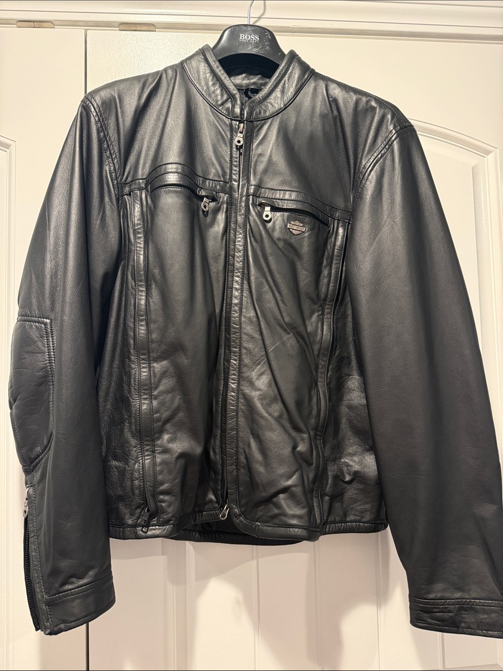 Harley-Davidson Black Leather Bomber Jacket with Zip Pockets large